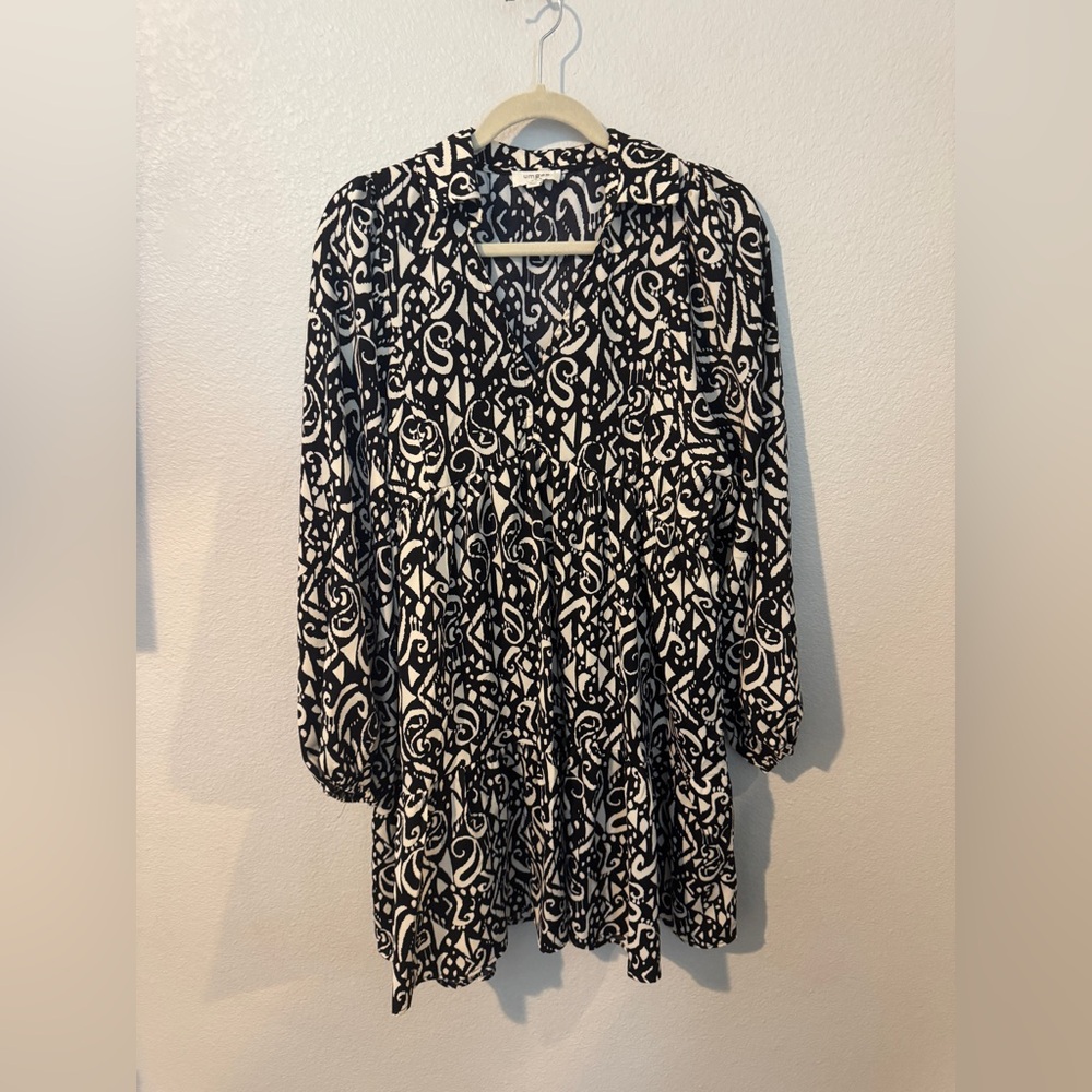 Umgee Black and White Long Sleeve Dress
